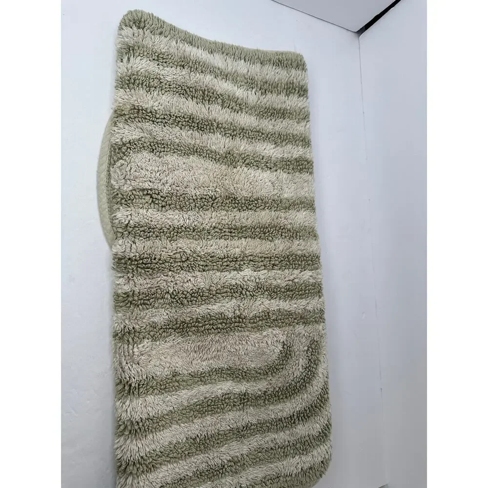 West Elm Swirl Runway Organic-Shape Bath Rug Sage Green 100% Cotton 23” x 37”